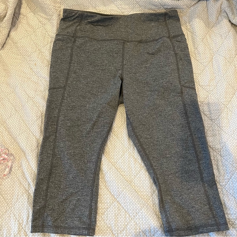 AVIA Heather Gray Leggings Size: XL (16-18) NWOT